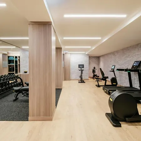 Courtyard By Marriott Hotel Sliema