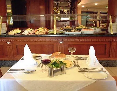 Courtyard By Marriott Hotel Sliema