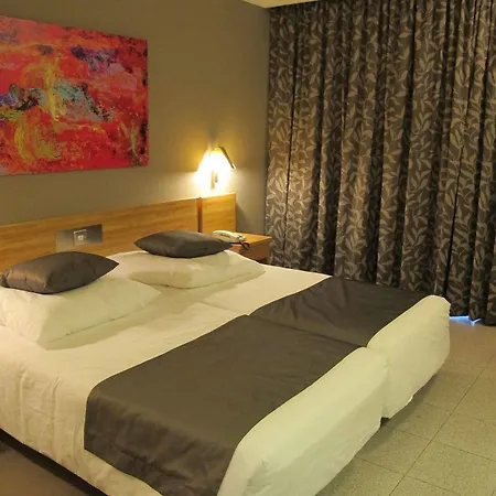 Courtyard By Marriott