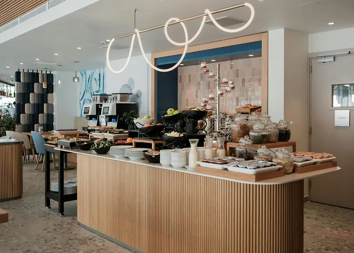 Courtyard By Marriott 4*