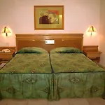 Hotel Courtyard By Marriott