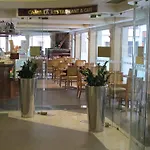 Courtyard By Marriott