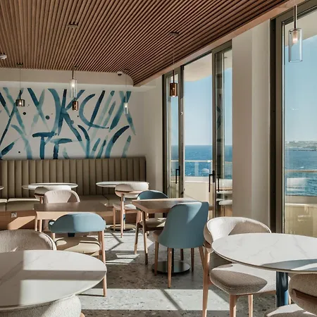 Courtyard By Marriott 4*