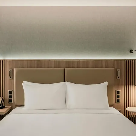 Courtyard By Marriott Sliema