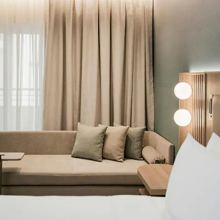 Hotel Courtyard By Marriott Sliema
