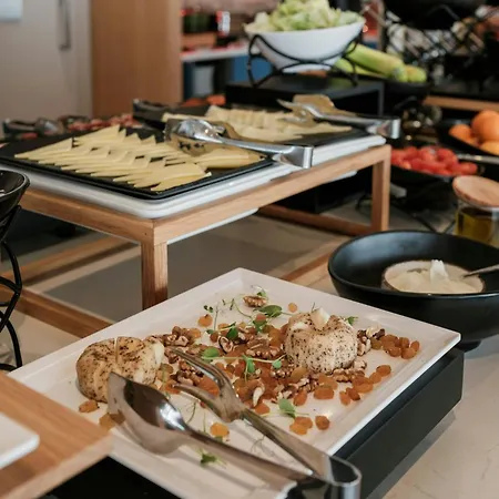 Hotel Courtyard By Marriott Sliema