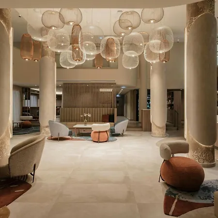 ホテル Courtyard By Marriott スリーマ