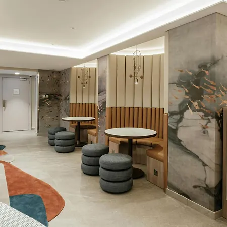 Courtyard By Marriott 4* スリーマ