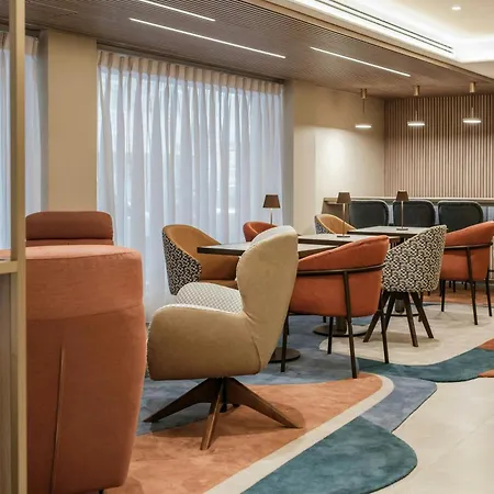 Courtyard By Marriott Hotel 4*