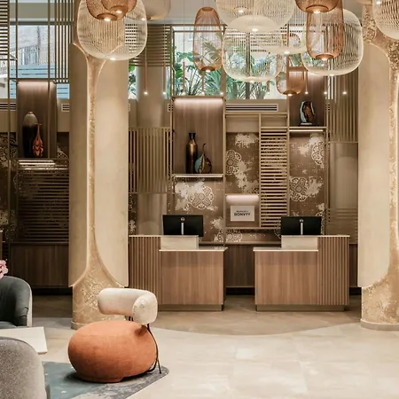 Courtyard By Marriott