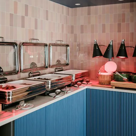 Courtyard By Marriott 4* スリーマ
