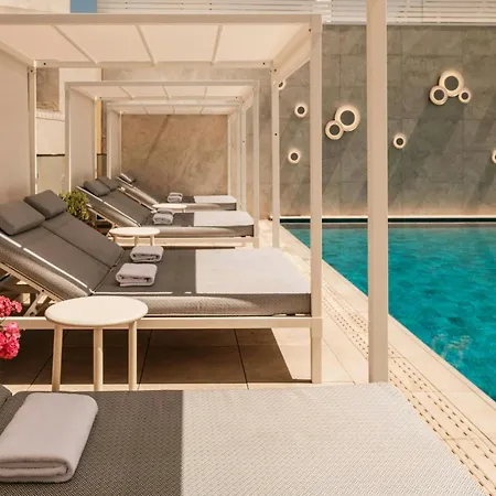 Courtyard By Marriott Hotel 4*