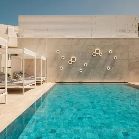 Courtyard By Marriott 4* Sliema