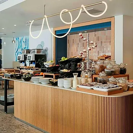Hotel Courtyard By Marriott 4*