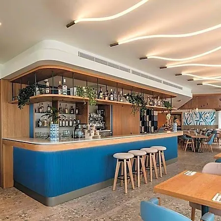 Courtyard By Marriott Hotel 4*
