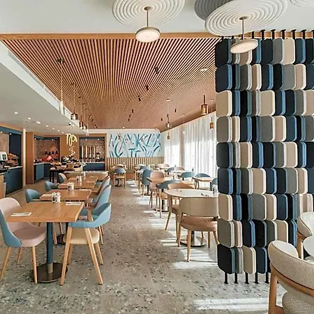 Hotel Courtyard By Marriott 4*