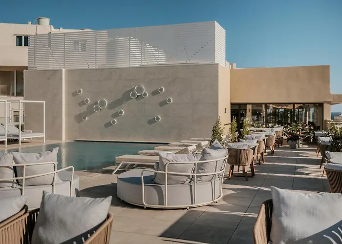 Courtyard By Marriott ホテル スリーマ