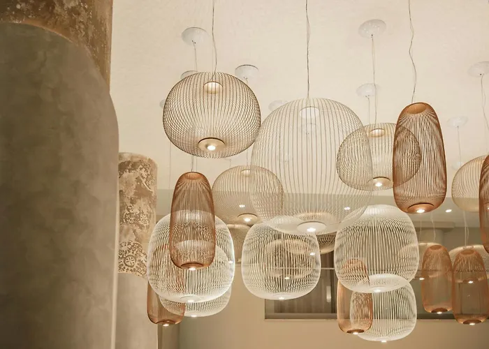 Courtyard By Marriott スリーマ