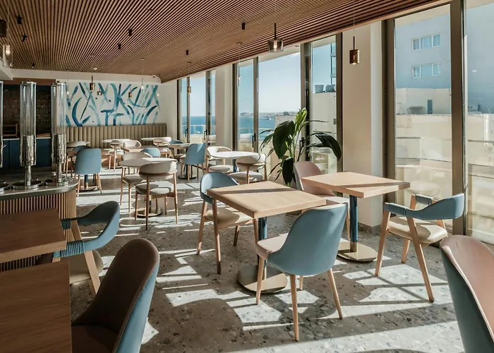 Courtyard By Marriott Hotel Sliema