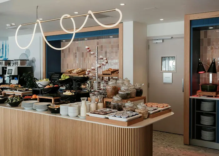 Courtyard By Marriott ホテル 4*