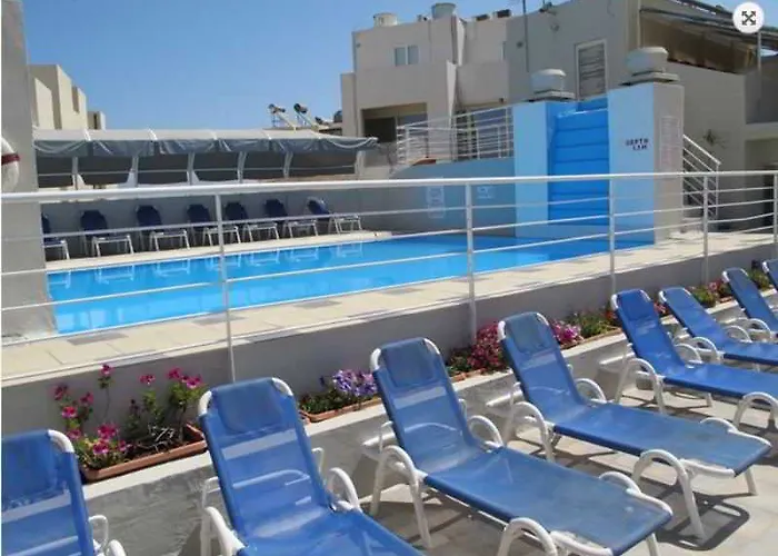 Отель Courtyard By Marriott 4*