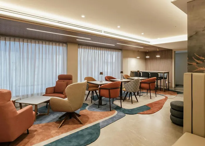 Courtyard By Marriott 4*