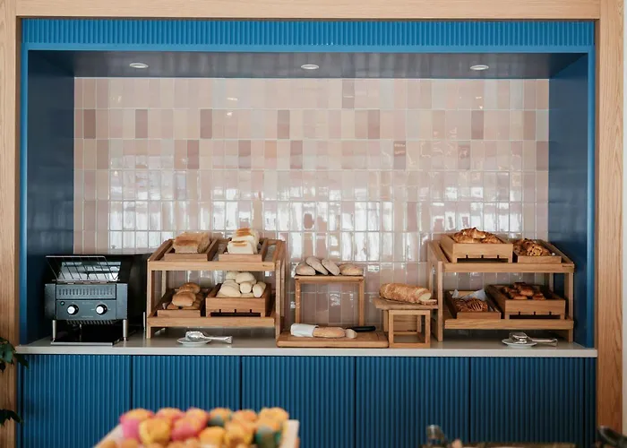 Hotel Courtyard By Marriott Sliema